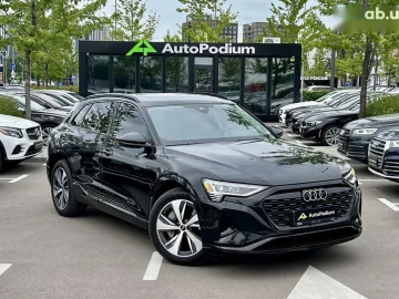 Авто Audi Q8 E-Tron 2023 № 7727088