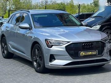 Авто Audi E-Tron 2019 № 7729296
