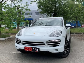 Авто Porsche Cayenne 2014 № 7733023