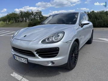 Авто Porsche Cayenne 2013 № 7733037