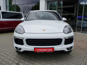 Авто Porsche Cayenne 2017 № 7733110