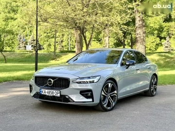 Авто Volvo S60 2024 № 7733765
