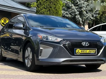 Авто Hyundai Ioniq 2018 № 7735130