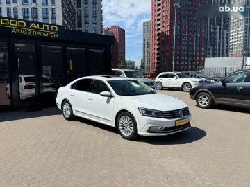 Авто Volkswagen Passat 2017 № 7735164