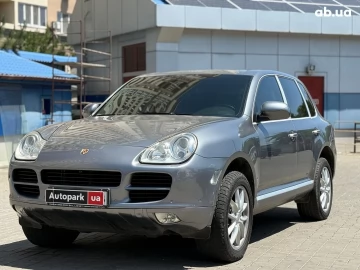 Авто Porsche Cayenne 2005 № 7740021