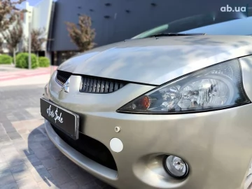 Авто Mitsubishi Grandis 2007 № 7751746