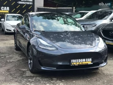 Авто Tesla Model 3 2020 № 7751844