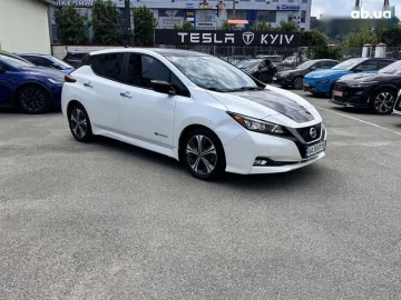 Авто Nissan Leaf 2018 № 7756736