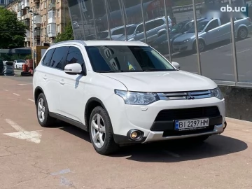 Авто Mitsubishi Outlander 2014 № 7756757