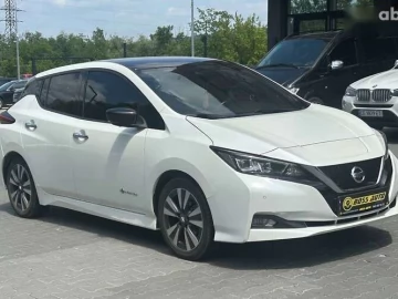 Авто Nissan Leaf 2018 № 7756794