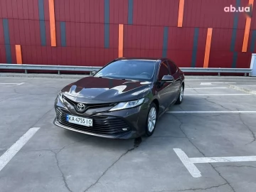 Авто Toyota Camry 2019 № 7760432