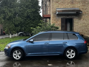 Авто Volkswagen Golf 2015 № 7777103