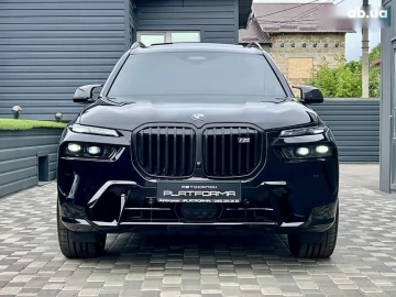 Авто BMW X7 2024 № 7785123