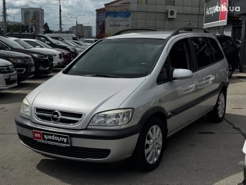 Авто Opel Zafira 2004 № 7789442