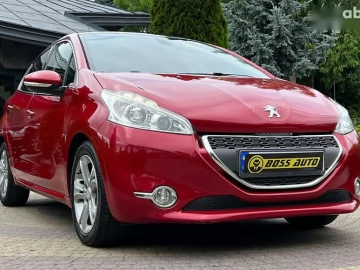 Авто Peugeot 208 2013 № 7789507