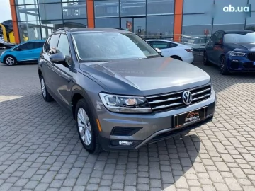 Авто Volkswagen Tiguan 2017 № 7789961