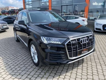Авто Audi Q7 2021 № 7790671