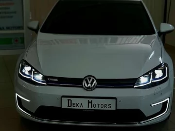 Авто Volkswagen E-Golf 2017 № 7792297
