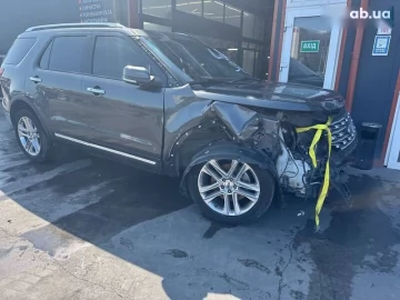 Авто Ford Explorer 2017 № 7792702