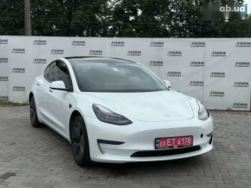 Авто Tesla Model 3 2022 № 7793363