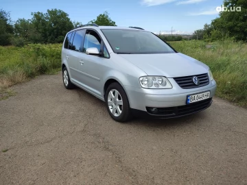 Авто Volkswagen Touran 2006 № 7798103