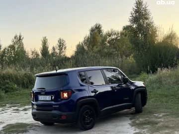 Авто Jeep Renegade 2016 № 7823296