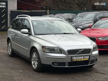 Авто Volvo V50 2007 № 7825070