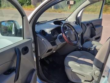 Авто Renault Kangoo 2011 № 7832775