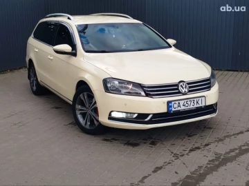 Авто Volkswagen Passat Variant 2013 № 7832804