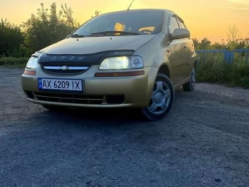 Авто Chevrolet Aveo 2004 № 6665296