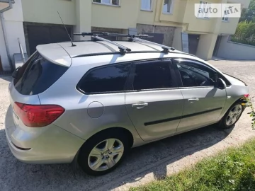 Авто Opel Astra 2011 № 6784935