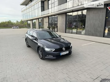 Авто Volkswagen Passat 2015 № 6768199