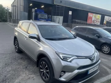 Авто Toyota Rav4 2017 № 6768901