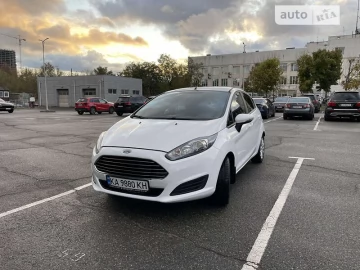 Авто Ford Fiesta 2014 № 6779494