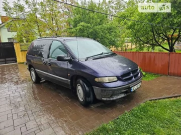 Авто Chrysler Voyager 1999 № 6786576