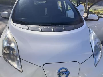 Авто Nissan Leaf 2013 № 6787654