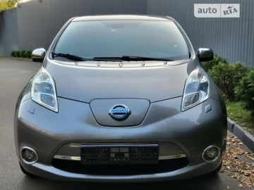 Авто Nissan Leaf 2013 № 6815127