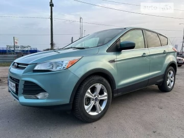 Авто Ford Escape 2012 № 6815154