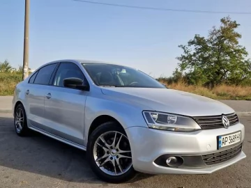 Авто Volkswagen Jetta 2014 № 6854731