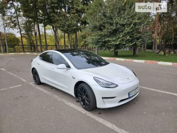 Авто Tesla Model 3 2020 № 6865808