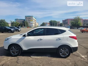 Авто Hyundai Ix35 2013 № 6871828