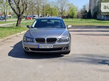 Авто BMW 7 Series 2005 № 6890136