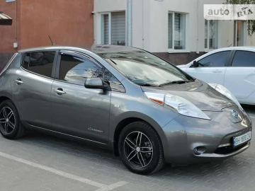 Авто Nissan Leaf 2014 № 6905960