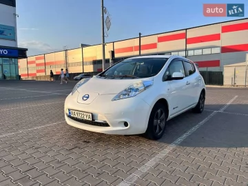 Авто Nissan Leaf 2013 № 6951415