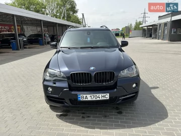 Авто BMW X5 2010 № 6961920