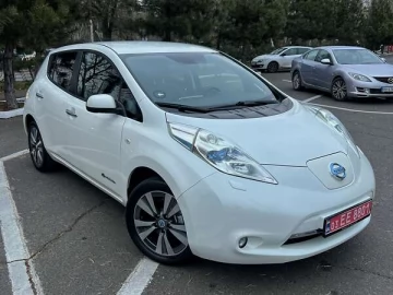 Авто Nissan Leaf 2014 № 6970054