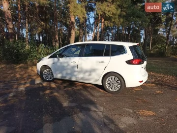 Авто Opel Zafira Tourer 2015 № 6972422