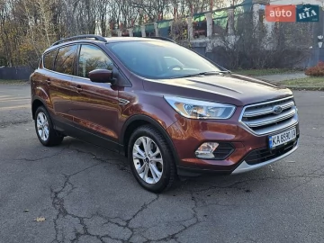 Авто Ford Escape 2018 № 6982281