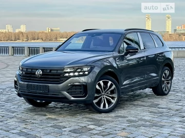 Авто Volkswagen Touareg 2023 № 6988183