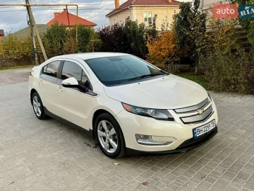 Авто Chevrolet Volt 2014 № 7002505